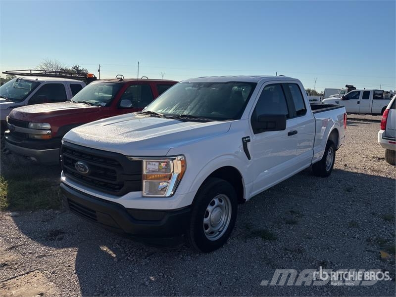 Ford F-150 4x2 Extended Cab Pickup (Inoperable) Drugi