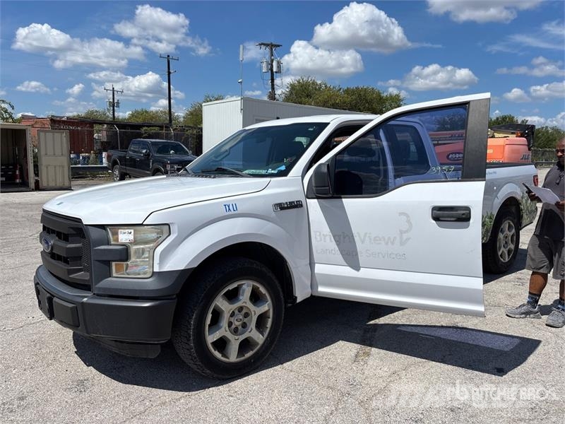 Ford F-150 4x2 Extended Cab Pickup Ostalo