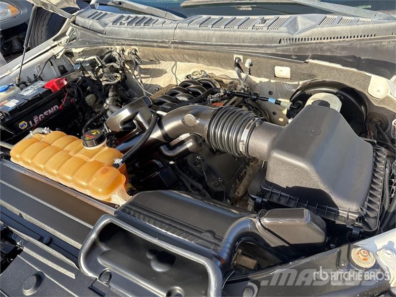 Ford F-150 4x2 Extended Cab Pickup Diger