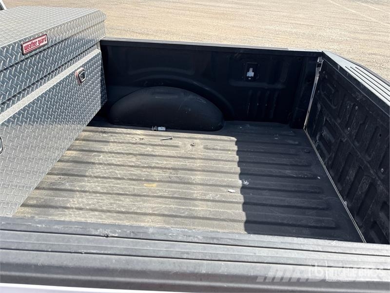 Ford F-150 4x2 Extended Cab Pickup Drugi
