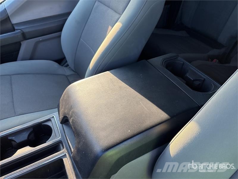 Ford F-150 4x2 Extended Cab Pickup Ostalo