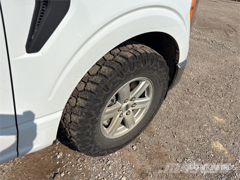 Ford F-150 4x2 Extended Cab Pickup その他