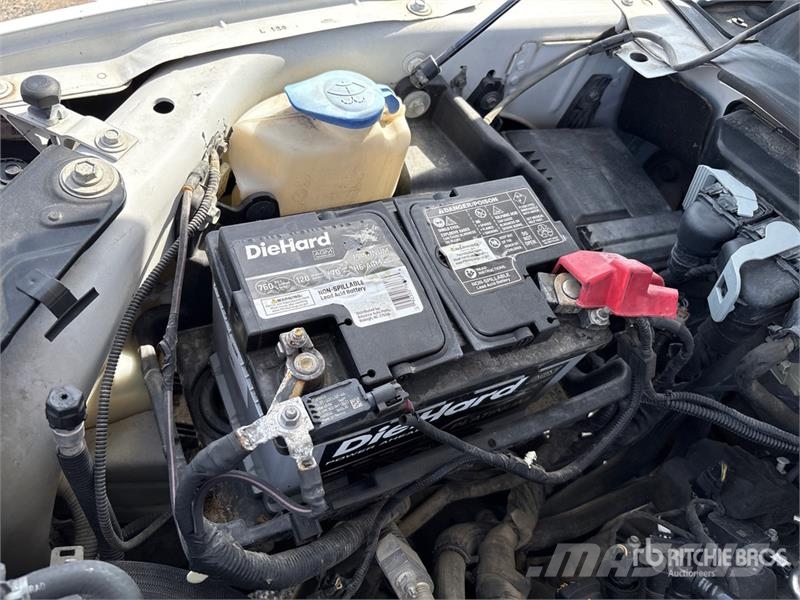 Ford F-150 4x2 Extended Cab Pickup Drugi