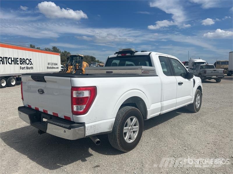 Ford F-150 4x2 Extended Cab Pickup Ostalo