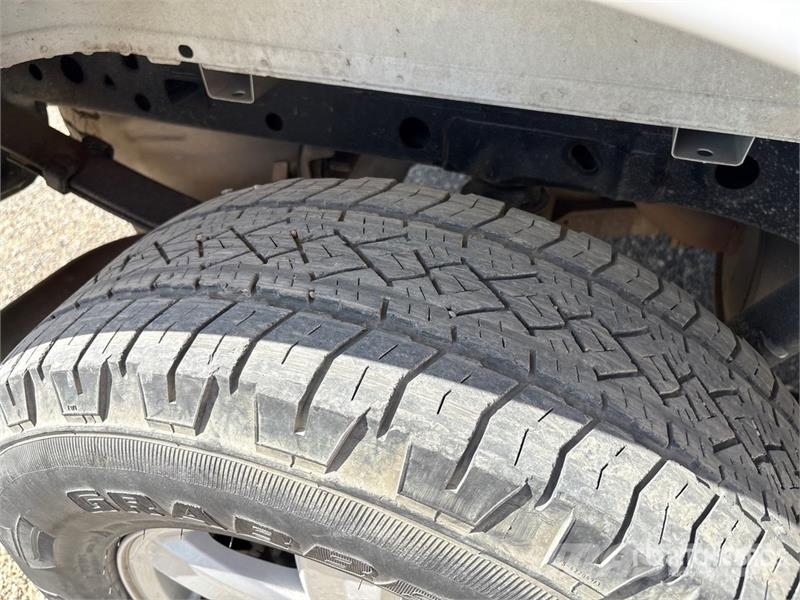 Ford F-150 4x2 Extended Cab Pickup Drugi