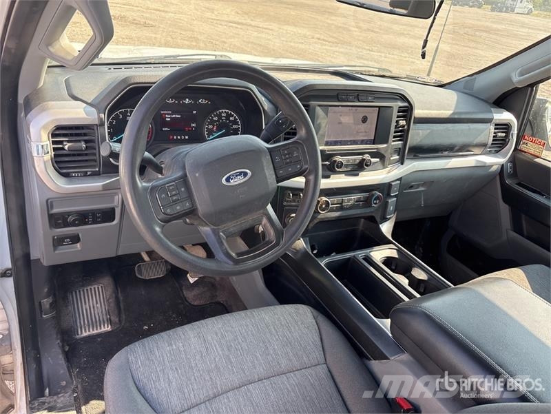 Ford F-150 4x2 Extended Cab Pickup その他