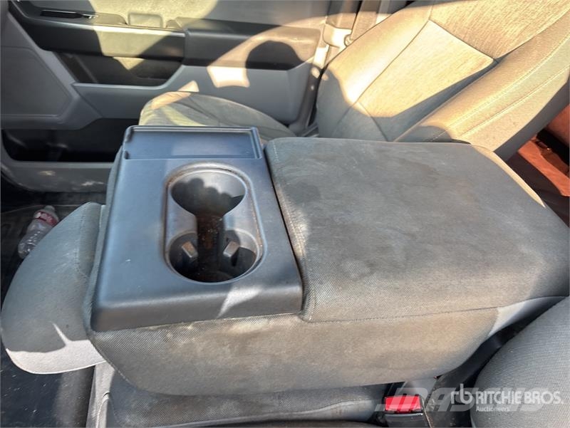 Ford F-150 4x2 Extended Cab Pickup (Inoperable) Ostalo
