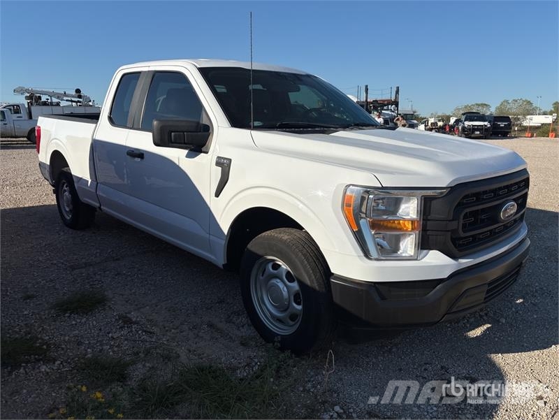 Ford F-150 4x2 Extended Cab Pickup (Inoperable) Drugi