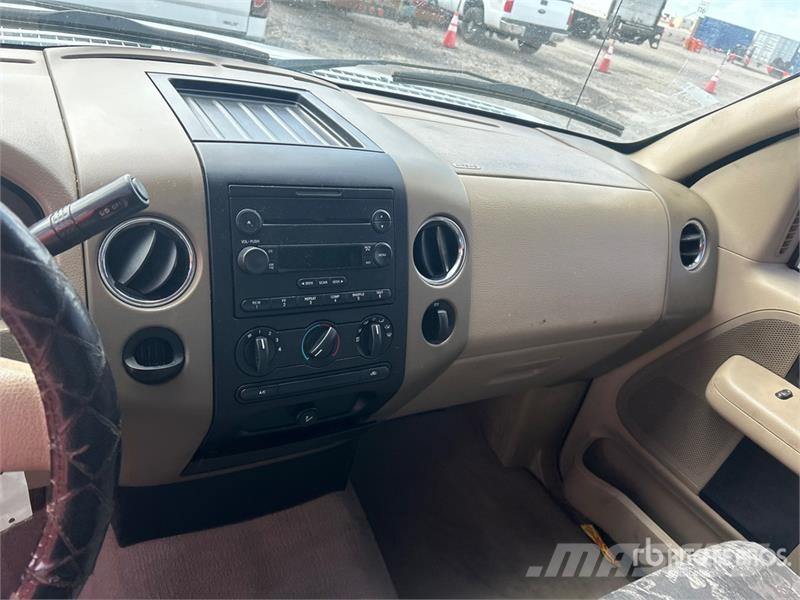 Ford F-150 4x2 Pickup その他