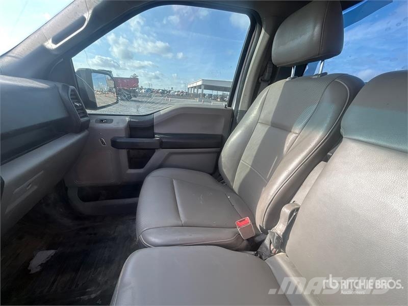 Ford F-150 4x2 Pickup その他
