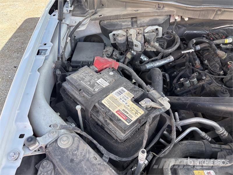 Ford F-150 4x4 Crew Cab Pickup Furgoni altro