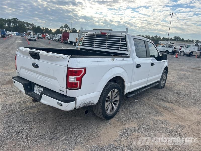 Ford F-150 4x4 Crew Cab Pickup 기타