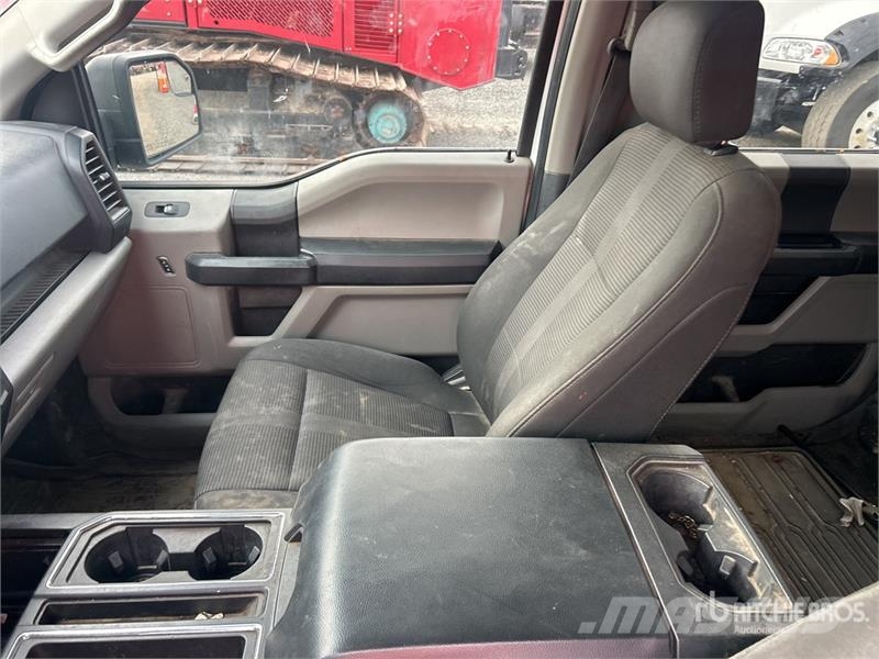 Ford F-150 4x4 Crew Cab Pickup 기타