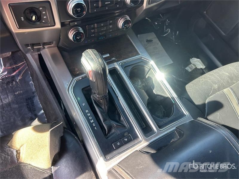 Ford F-150 4x4 Crew Cab Pickup Άλλα Vans
