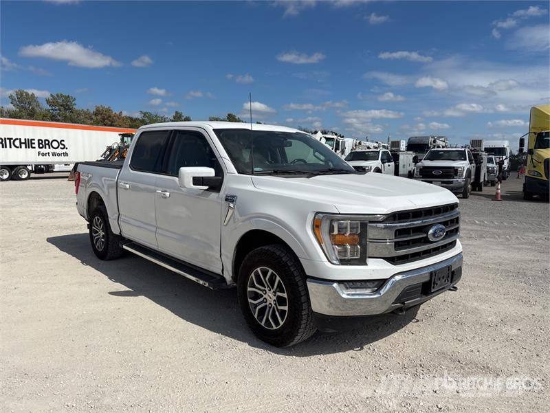 Ford F-150 4x4 Crew Cab Pickup Furgoni altro