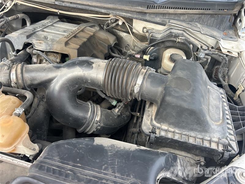 Ford F-150 4x4 Crew Cab Pickup 기타
