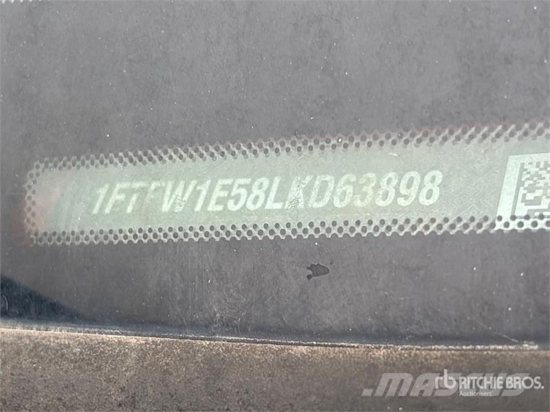 Ford F-150 4x4 Crew Cab Pickup Altele
