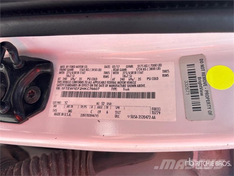 Ford F-150 4x4 Crew Cab Pickup (Inoperable) Ostalo