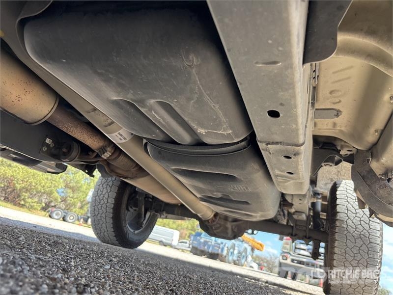 Ford F-150 4x4 Crew Cab Pickup Furgoni altro