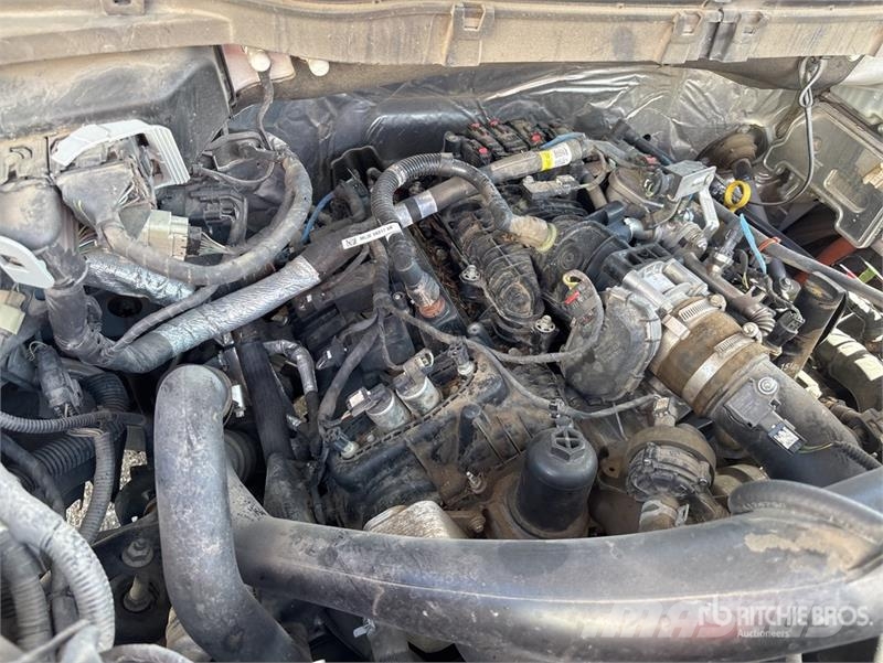 Ford F-150 4x4 Crew Cab Pickup Furgoni altro