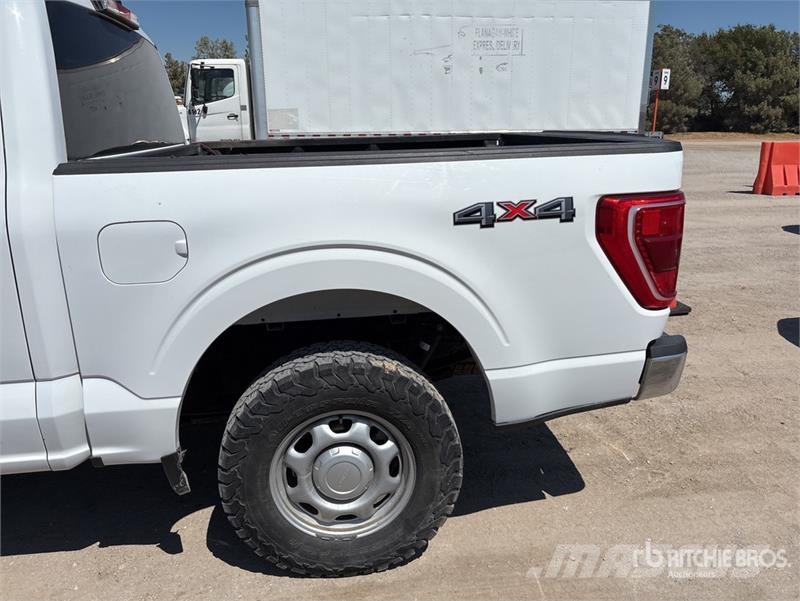 Ford F-150 4x4 Crew Cab Pickup Other
