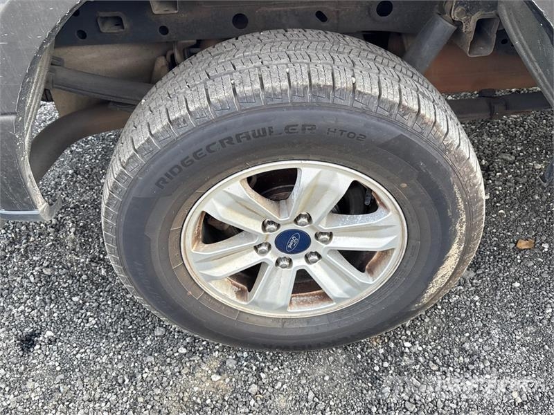 Ford F-150 4x4 Crew Cab Pickup Citi