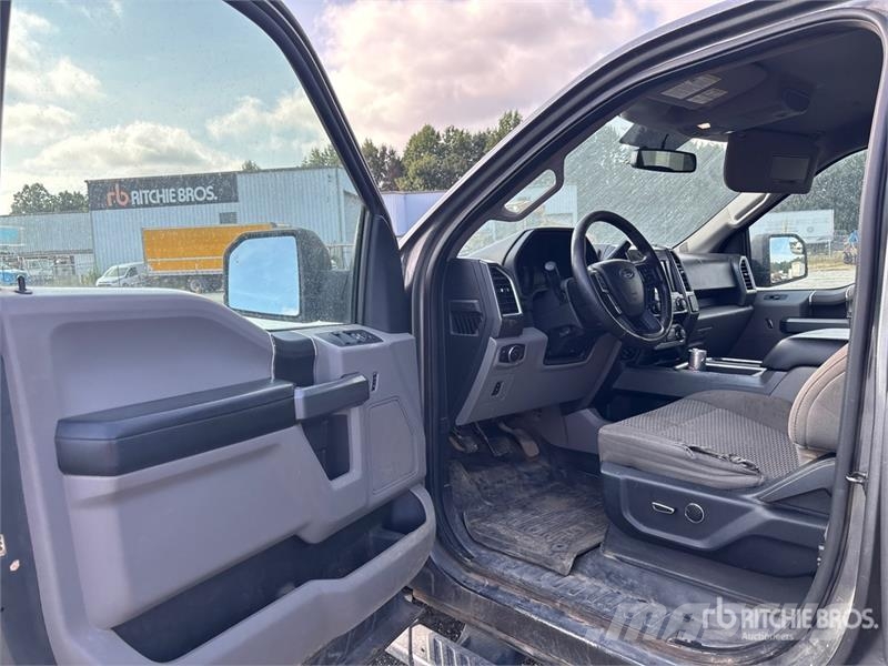 Ford F-150 4x4 Crew Cab Pickup Citi