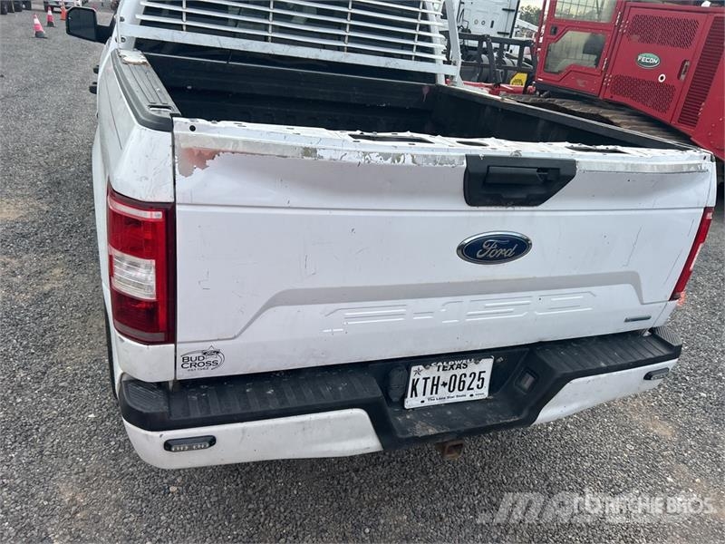Ford F-150 4x4 Crew Cab Pickup 기타