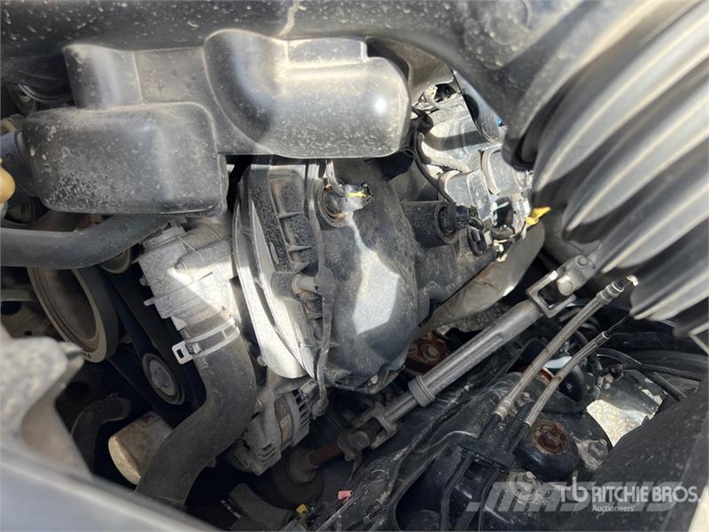 Ford F-150 4x4 Extended Cab Pickup Drugi