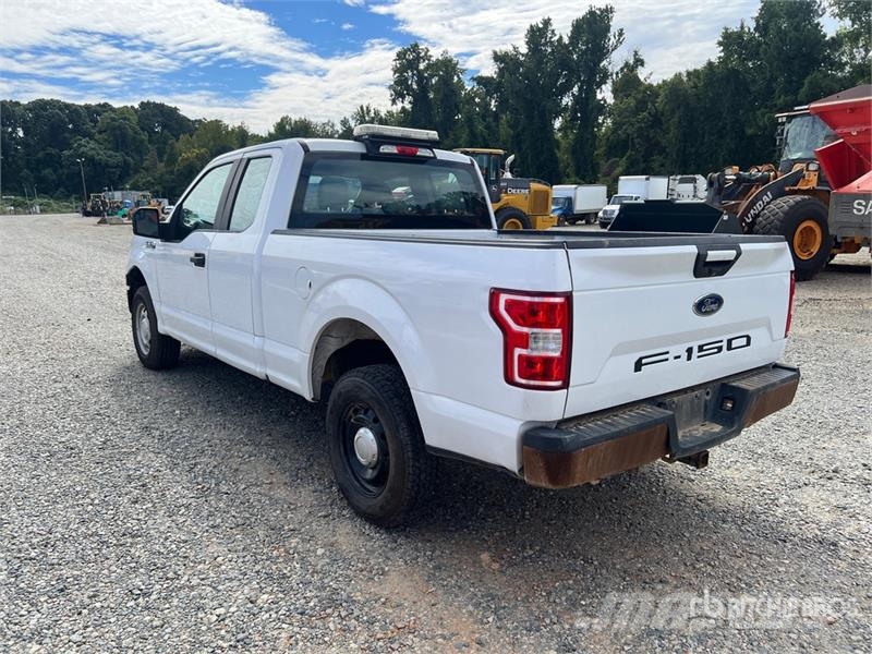 Ford F-150 4x4 Extended Cab Pickup Drugi