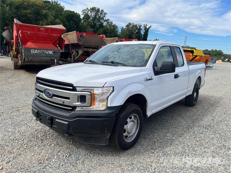 Ford F-150 4x4 Extended Cab Pickup Drugi
