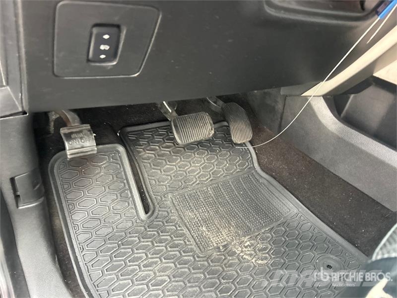 Ford F-150 4x4 Pickup Outro