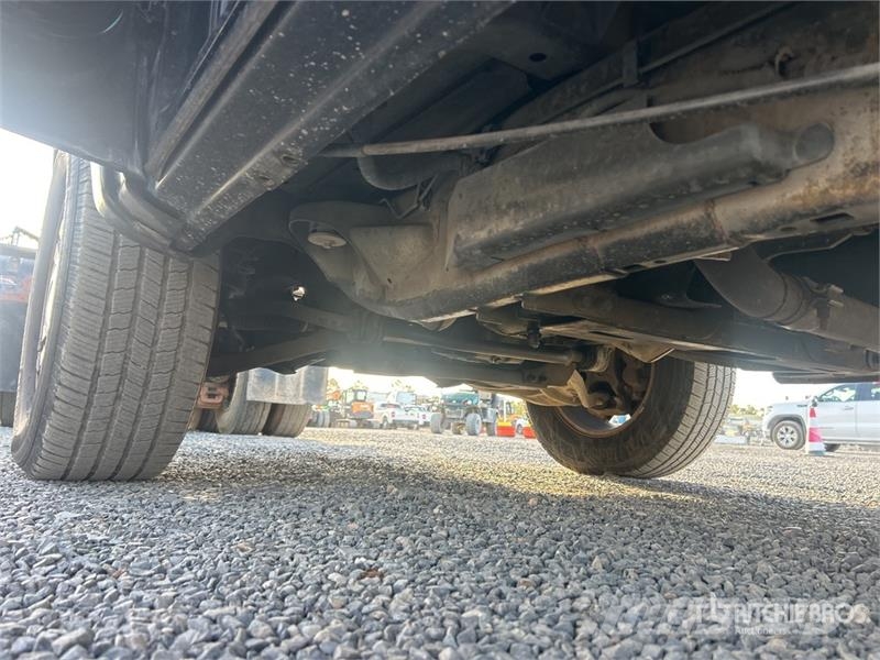 Ford F-150 Lariat 4x2 Crew Cab Pickup Otros