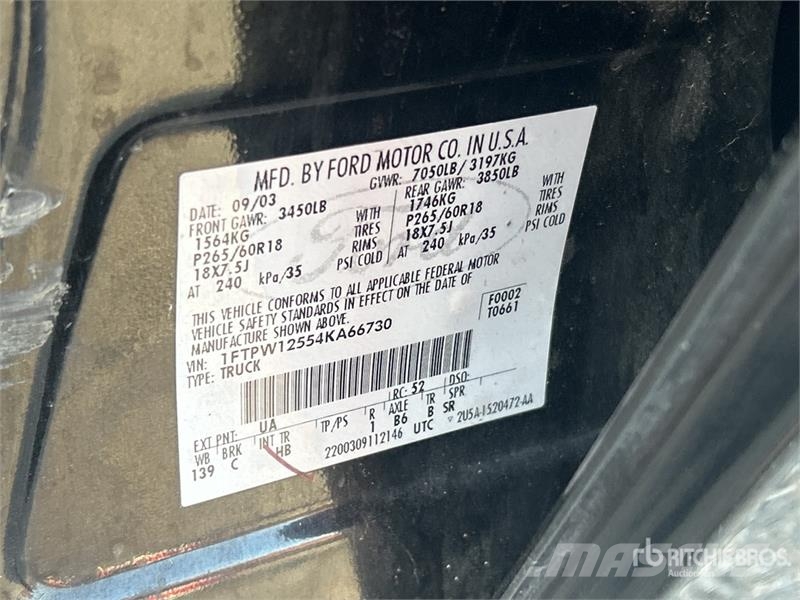 Ford F-150 Lariat 4x2 Crew Cab Pickup Otros