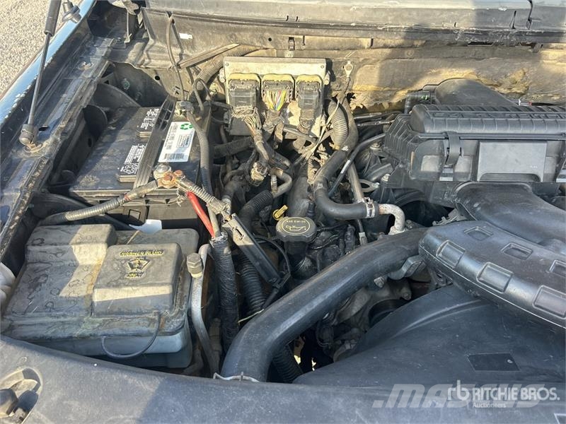 Ford F-150 Lariat 4x2 Crew Cab Pickup Otros
