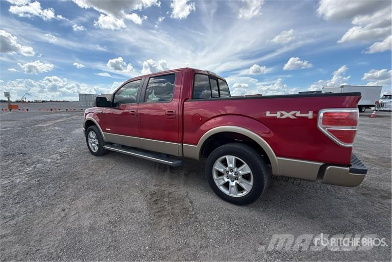 Ford F-150 Lariat 4x4 Crew Cab Pickup Övriga bilar
