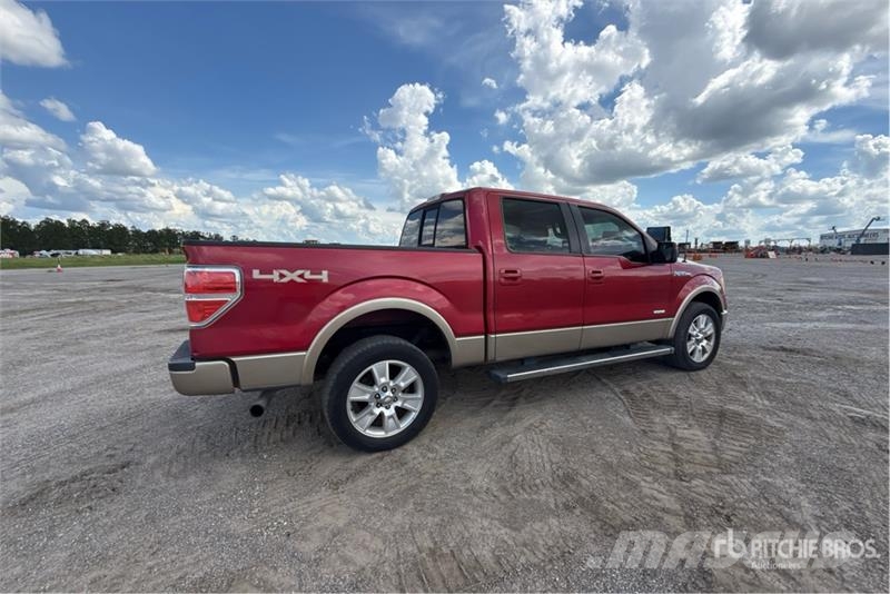 Ford F-150 Lariat 4x4 Crew Cab Pickup Övriga bilar