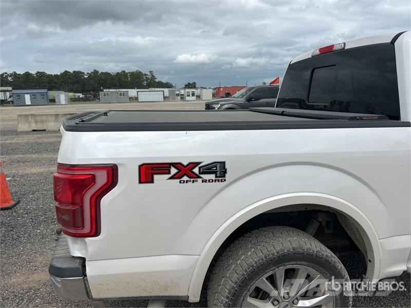 Ford F-150 Lariat 4x4 Crew Cab Pickup Drugi