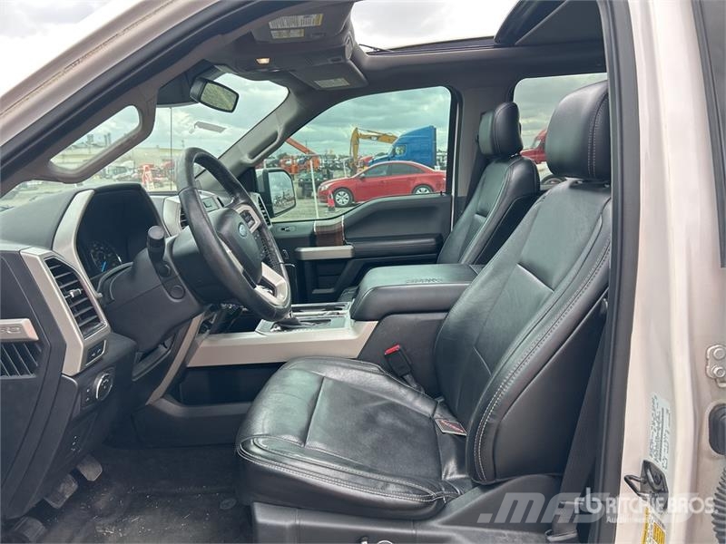 Ford F-150 Lariat 4x4 Crew Cab Pickup Drugi