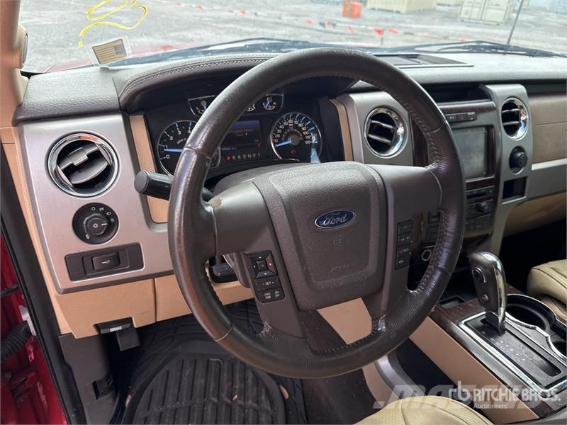 Ford F-150 Lariat 4x4 Crew Cab Pickup Övriga bilar