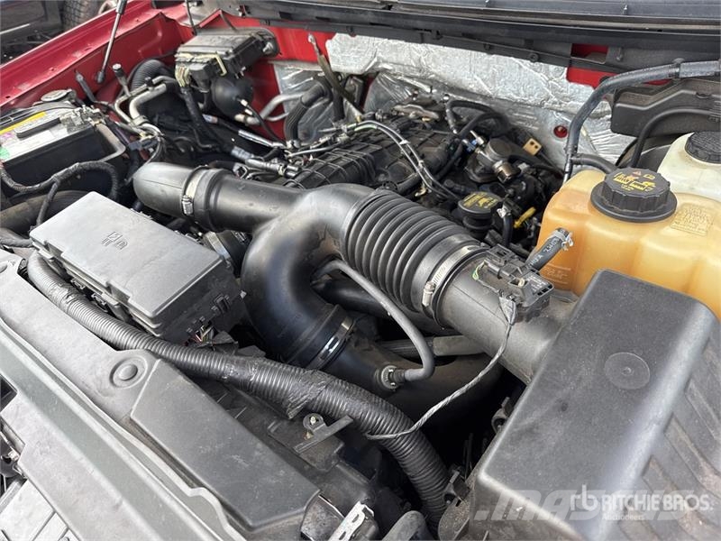 Ford F-150 Lariat 4x4 Crew Cab Pickup Övriga bilar