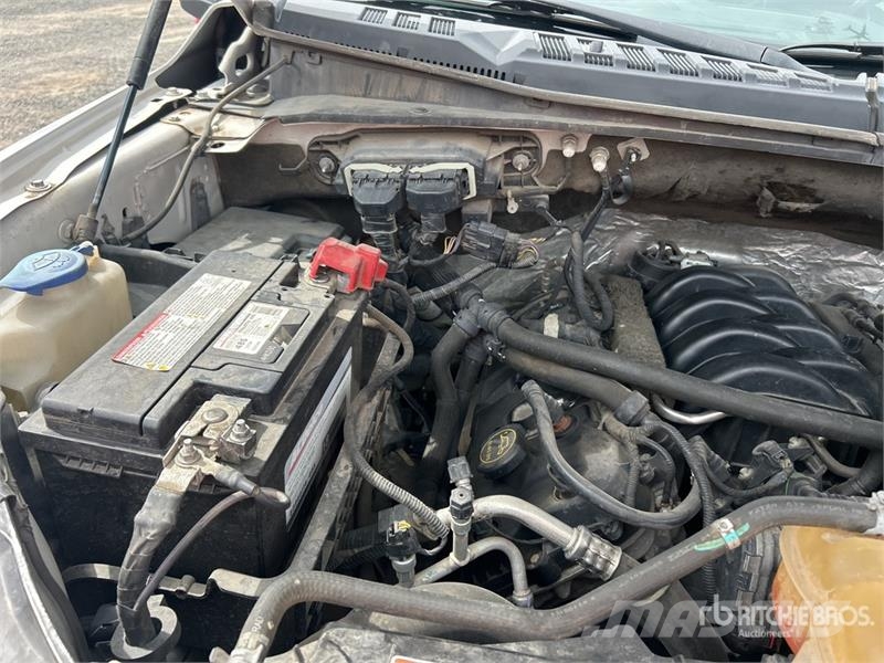Ford F-150 Lariat 4x4 Crew Cab Pickup Drugi