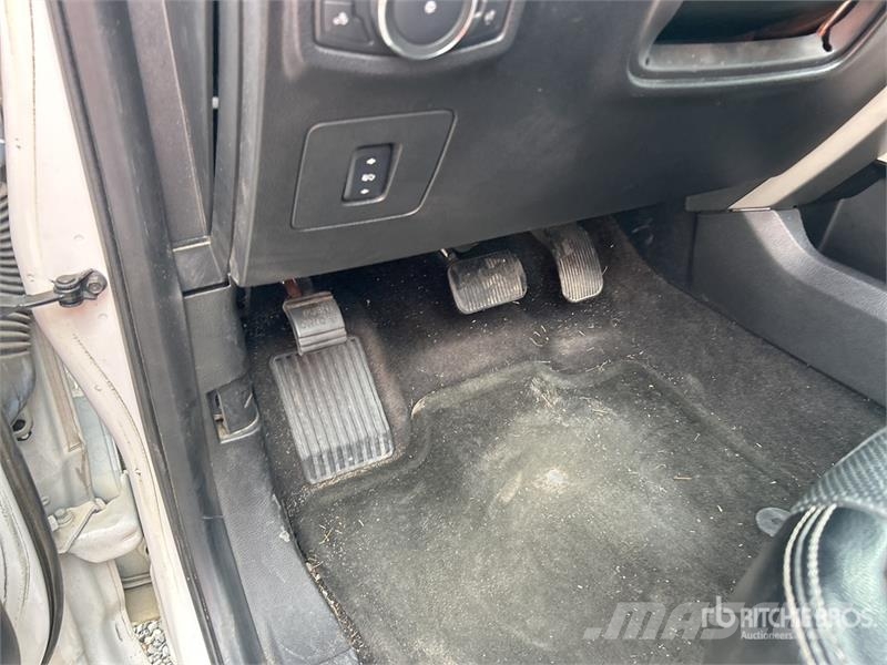 Ford F-150 Lariat 4x4 Crew Cab Pickup Drugi