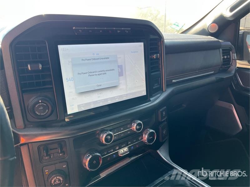 Ford F-150 Platinum 4x4 Crew Cab Pickup Прочие фургоны