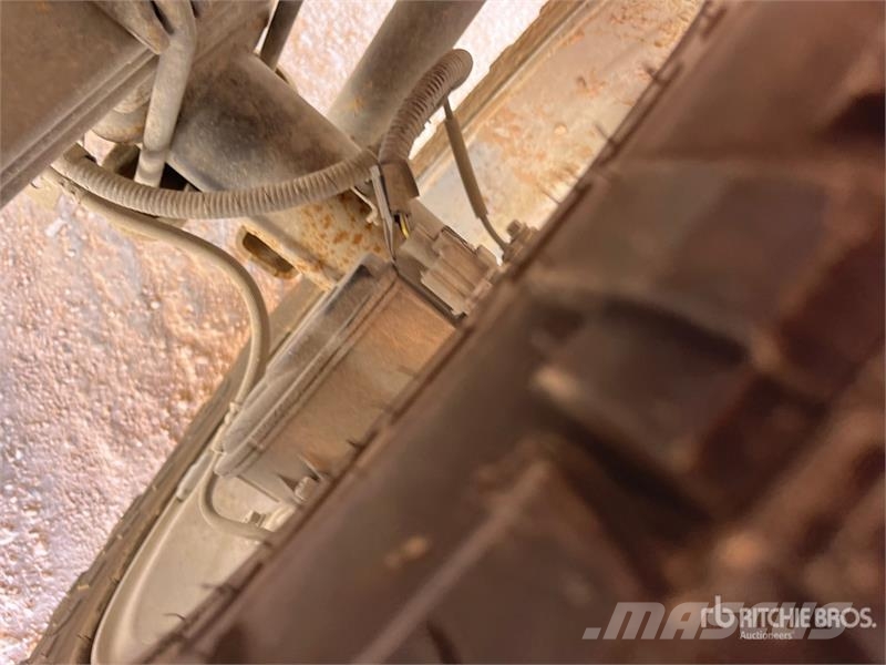 Ford F-150 Platinum 4x4 Crew Cab Pickup Прочие фургоны