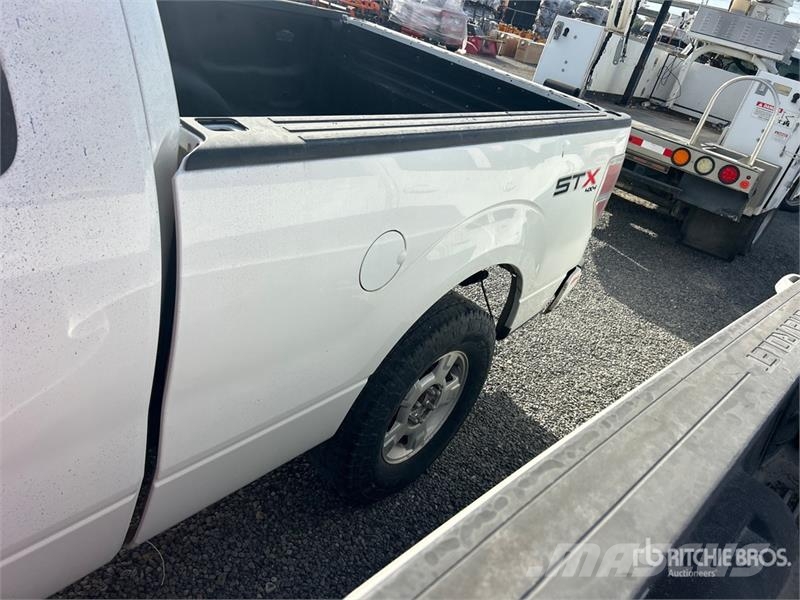 Ford F-150 STX 4x2 Extended Cab Pickup 기타