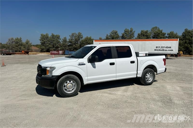 Ford F-150 XL 4x2 Crew Cab Pickup Other