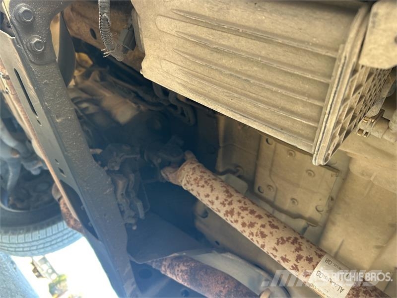 Ford F-150 XL 4x2 Crew Cab Pickup Ostalo