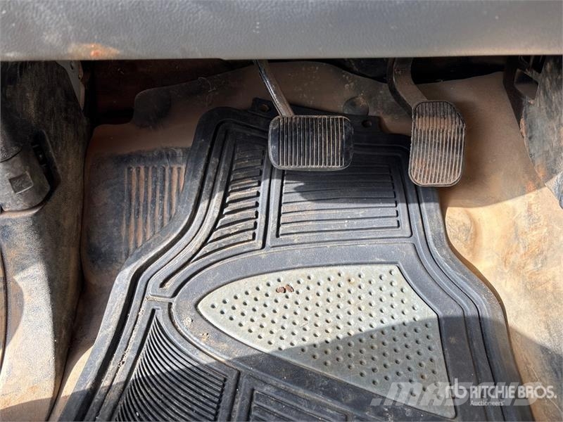 Ford F-150 XL 4x2 Crew Cab Pickup Other