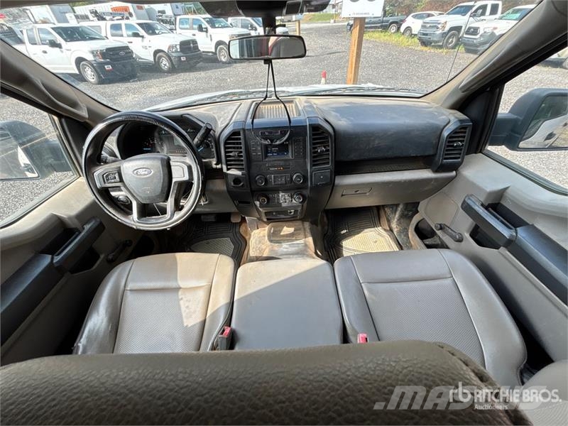 Ford F-150 XL 4x2 Crew Cab Pickup Other